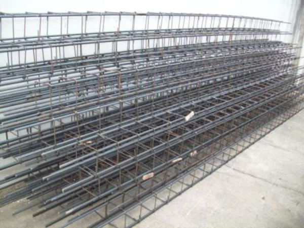 foto 3 de Maranata Colunas Ferro para Construção