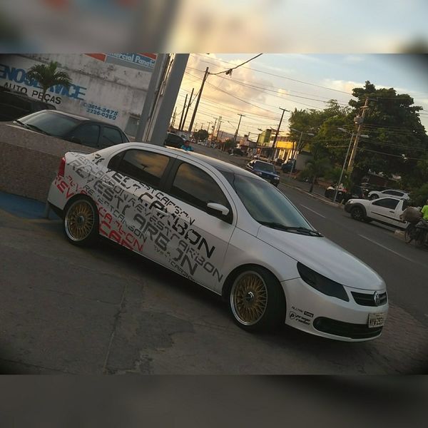 foto 4 de Revest Carbon Adesivos Automotivos
