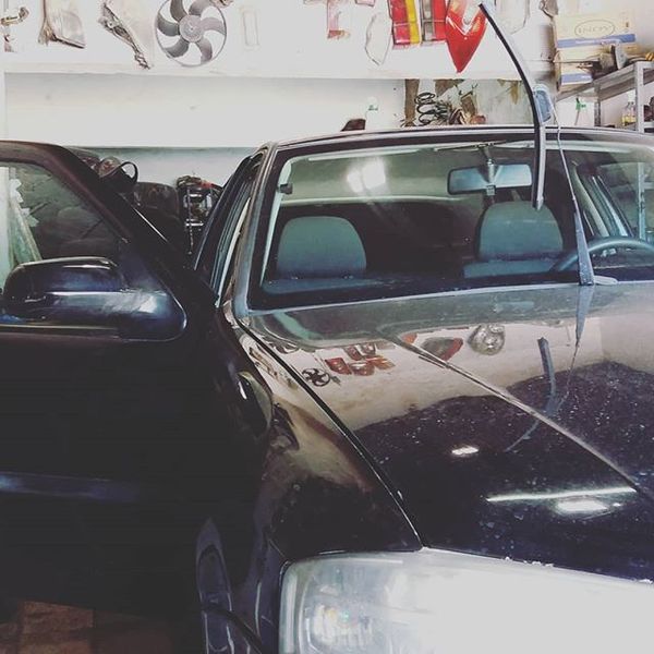 foto 1 de JK Auto Peças e Equipadora Portas Automotivas - Av. Fronteiras