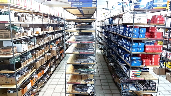 foto 3 de ZN Distribuidora de Auto Peças - Alecrim