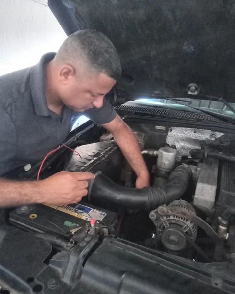 foto 1 de Pinheiro Refrigeração Automotiva