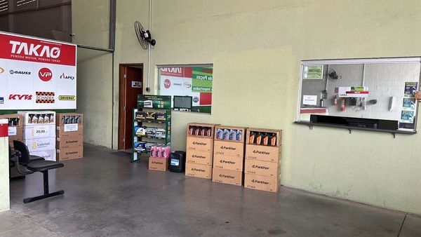 foto 4 de ZN Distribuidora de Auto Peças - Parnamirim