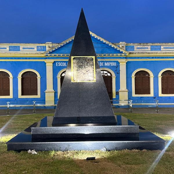 foto 3 de Vidraçaria e Marmoraria Bom Jesus