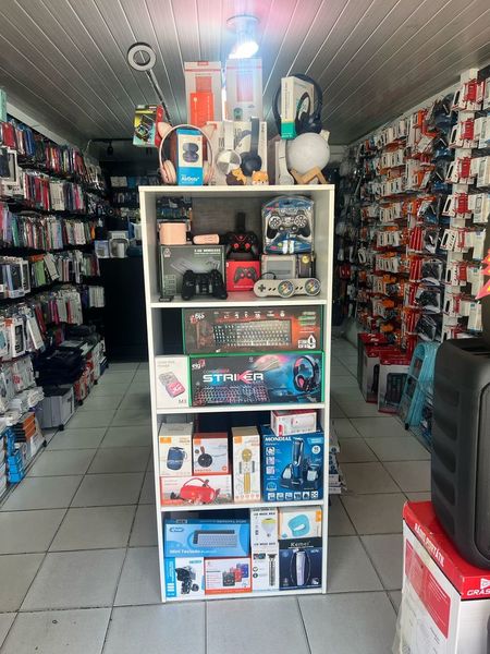 foto 4 de Eugênio Capas - Games e Acessórios Zona Norte