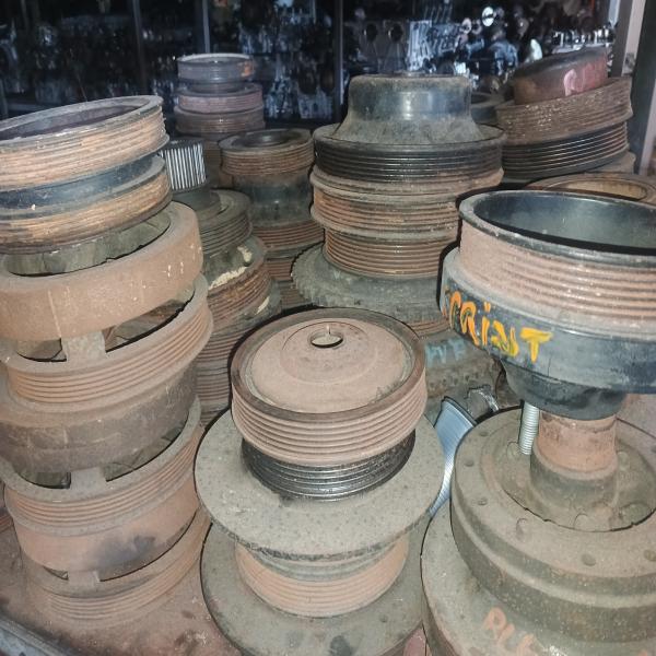 foto 2 de O Mundão dos Importados  Sucata Nacionais e Importados