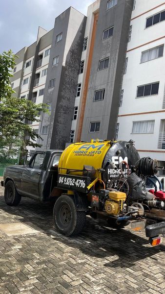 foto 1 de FM Hidro Jato Desentupidora
