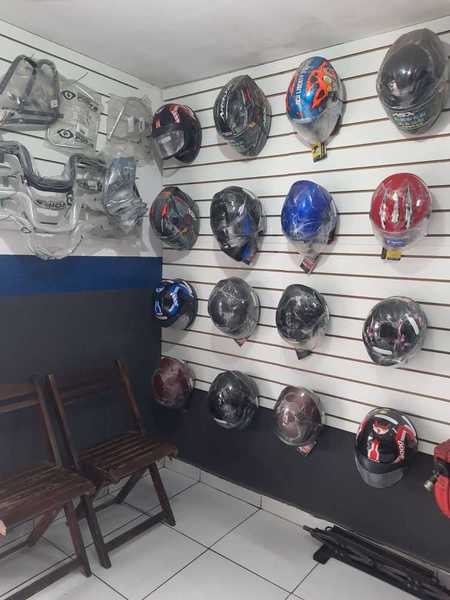 foto 3 de JJ Moto Peças Serviços e Acessórios