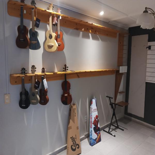 foto 3 de Jhon Consertos e Manutenção em Equipamentos Musicais