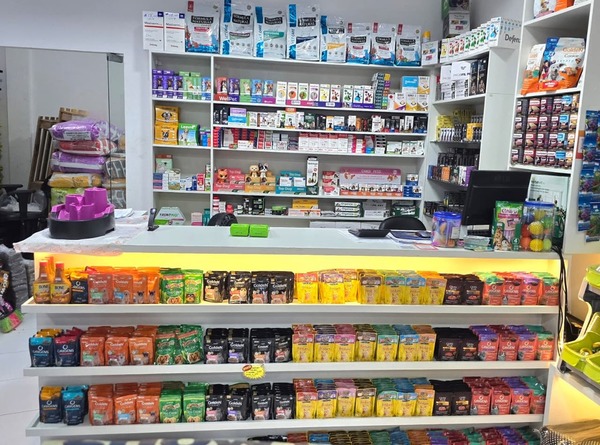 foto 2 de Pet já - Rações Acessórios e Medicamentos