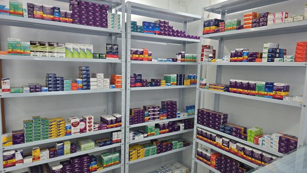 foto 4 de Drogaria Popular Uai Farma