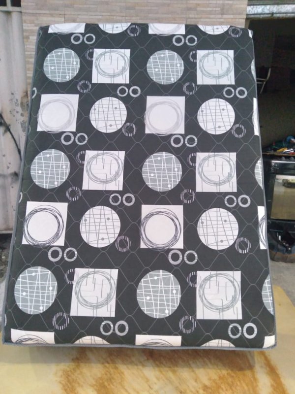 foto 2 de Cesar - Fabricação e Reforma de Cama Box