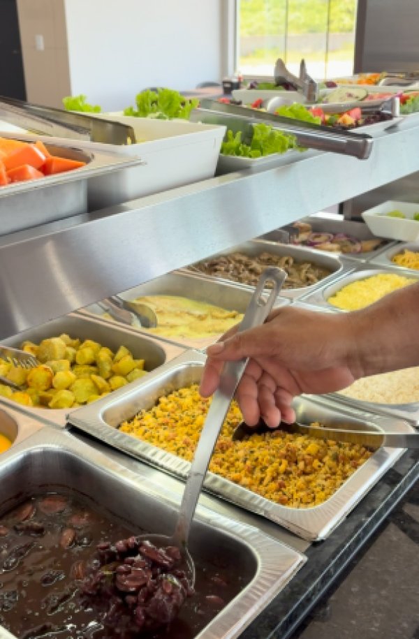 foto 4 de Chega Mais Restaurante e Conveniência