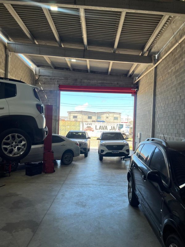 foto 2 de JR Auto Center Peças e Serviços