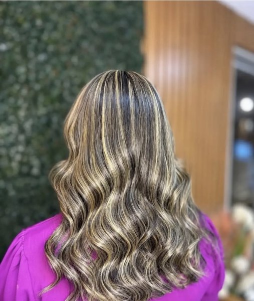 foto 4 de Ale Araújo Beauty Hair - Salão de Beleza e Esmalteria