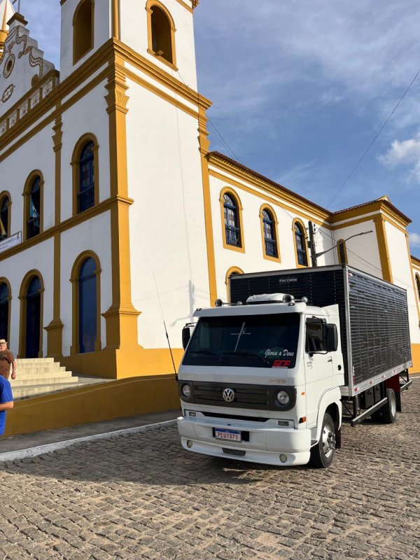 foto 1 de Devan Frete e Mudança - Reboque de Motos