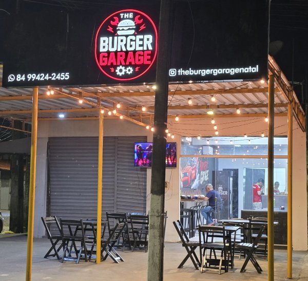 foto 2 de The Burger Garage Hamburgueria