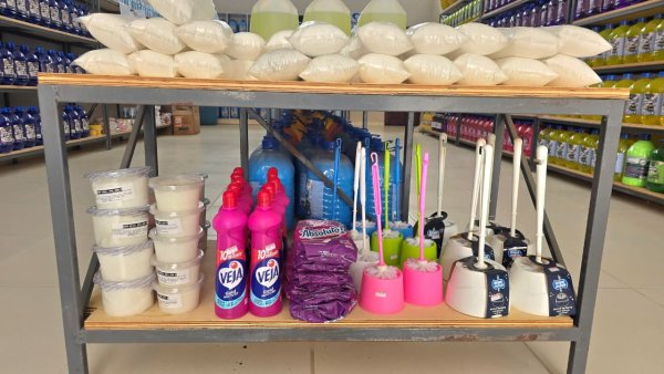 foto 2 de Limpro | Produtos de Limpeza