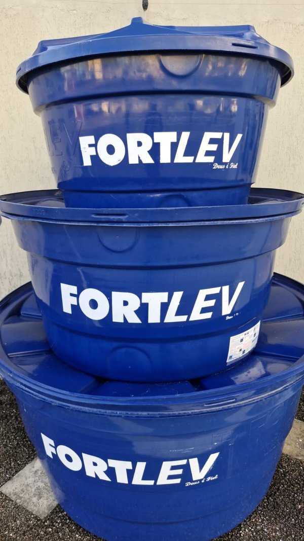 oferta Caixa D'água 500L Fortlev da empresa Santos Material de Construção