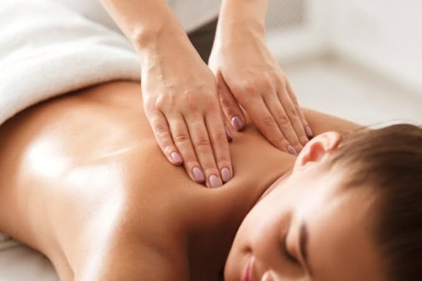 oferta Massagem Relaxante da empresa Saulo Massoterapeuta
