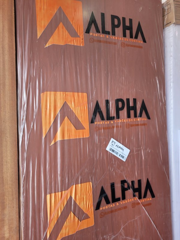 oferta Porta Laminada Mogno da empresa Vale Da Construção Elétrica e Hidráulica
