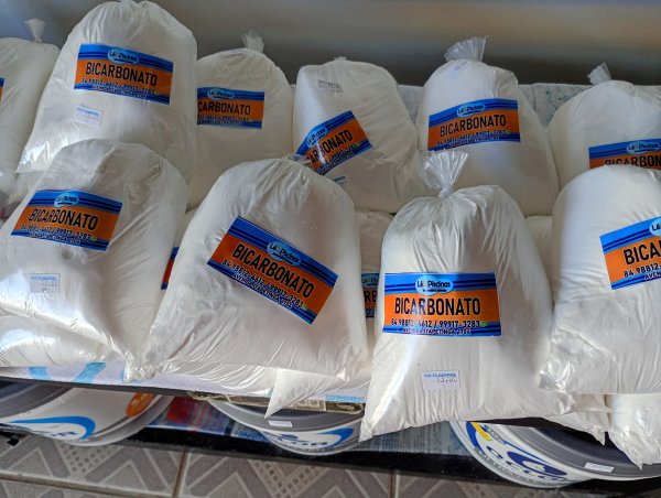 oferta Bicarbonato 1Kg da empresa Léo Piscinas