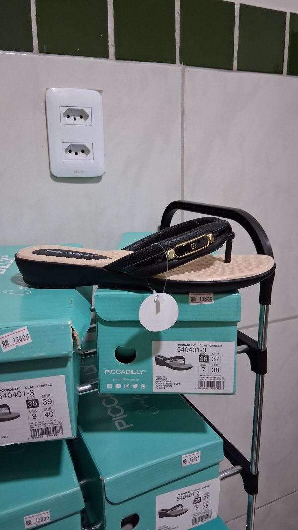 oferta Chinelo da empresa Empresarial Renascer