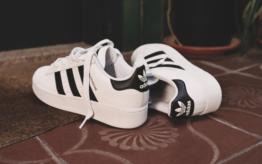 adidas Originals reinventa un ícono con el lanzamiento de la silueta Superstar XLG