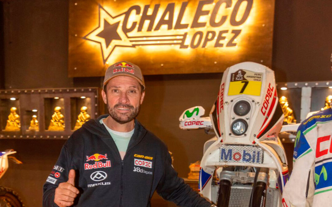 Francisco “Chaleco” López inaugura Museo en Mall Sport