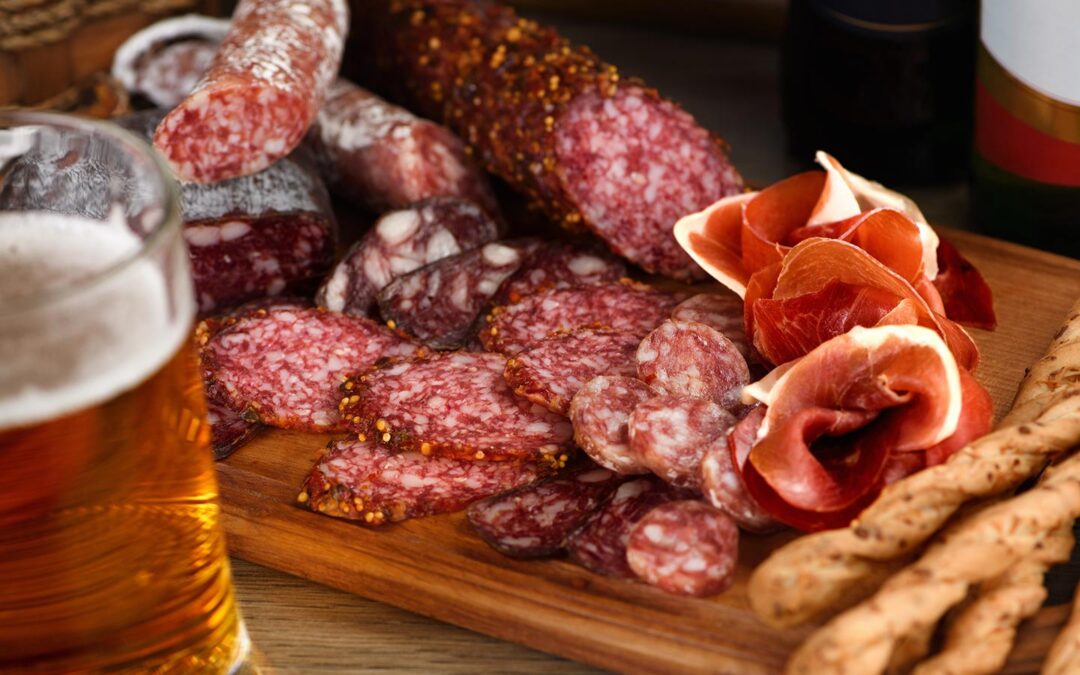 Día de la Cerveza: Cómo maridar con charcutería española