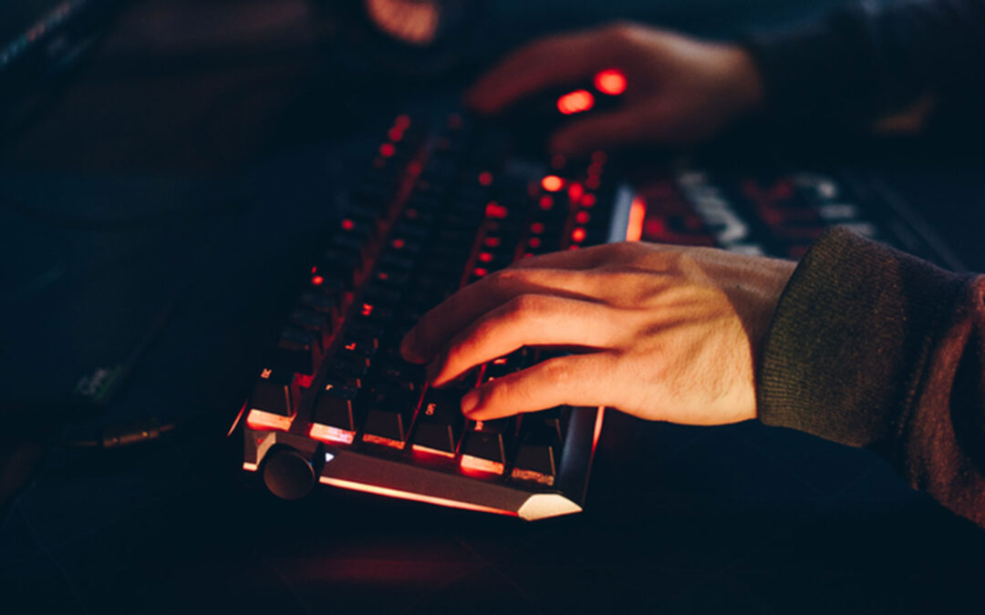 Kaspersky descubre un peligroso malware que roba datos de equipos sin conexión