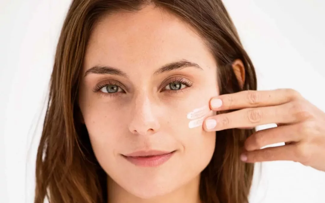 FotoUltra Age Repair de ISDIN, con triple acción antifotoenvejecimiento