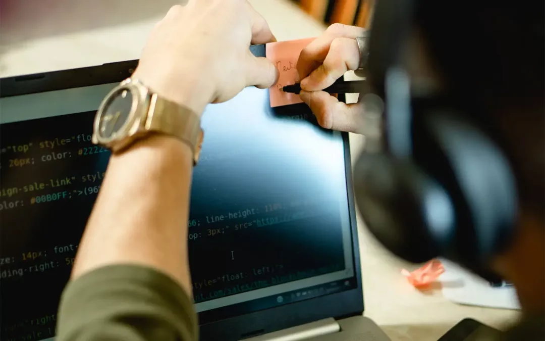 Antofagasta: Extienden plazo para postular a becas para estudiar programación y desarrollo web