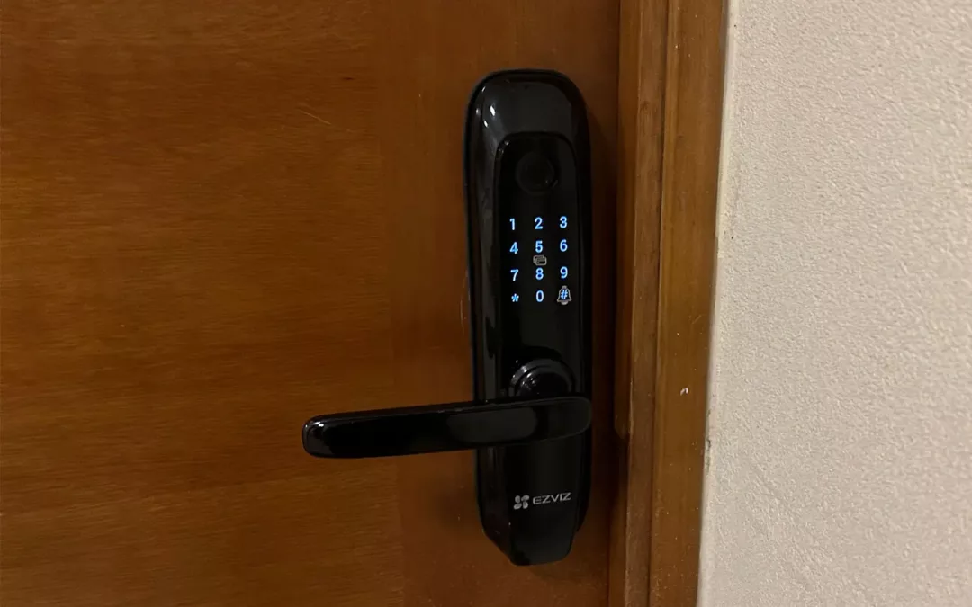Review de L2S de EZVIZ: La cerradura inteligente con huella dactilar