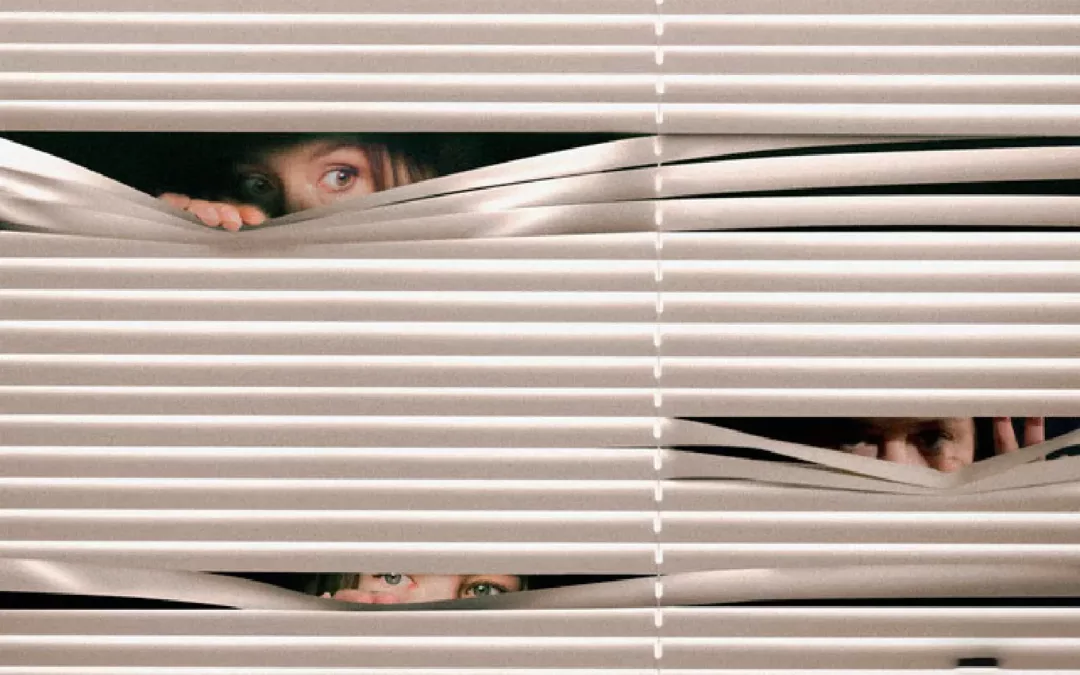 A24 adaptará podcast “The Girlfriends” en TV serie