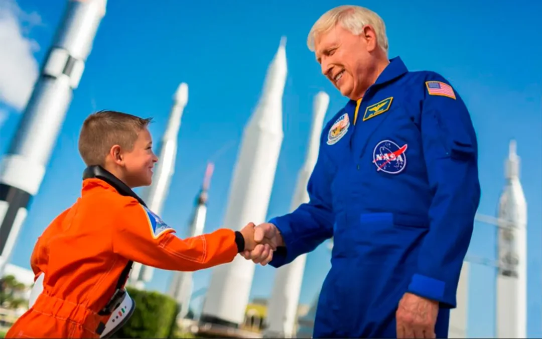 Kennedy Space Center ofrece la experiencia de conocer a un astronauta