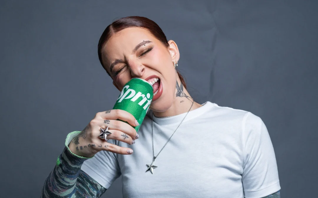 Sprite Limelight presenta colaboración con Young Miko y el estreno de su nuevo video