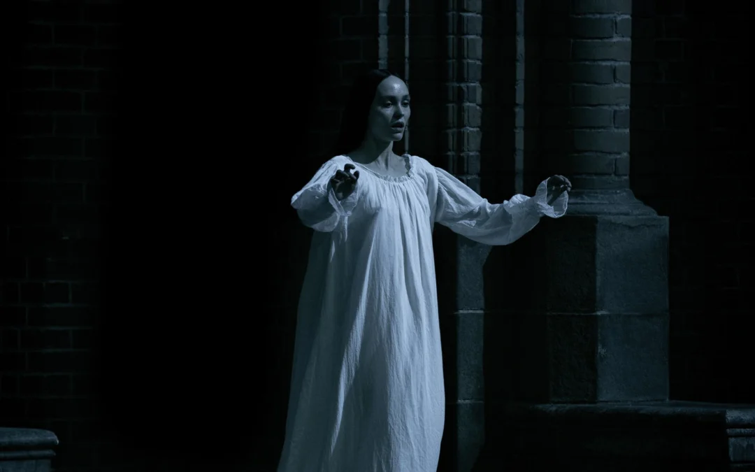 Sucumbe a la oscuridad en el nuevo tráiler de Nosferatu