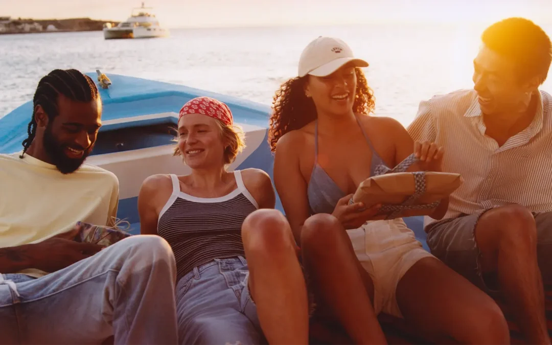 ¿No sabes qué regalar esta Navidad? 4 prendas versátiles para todos los estilos