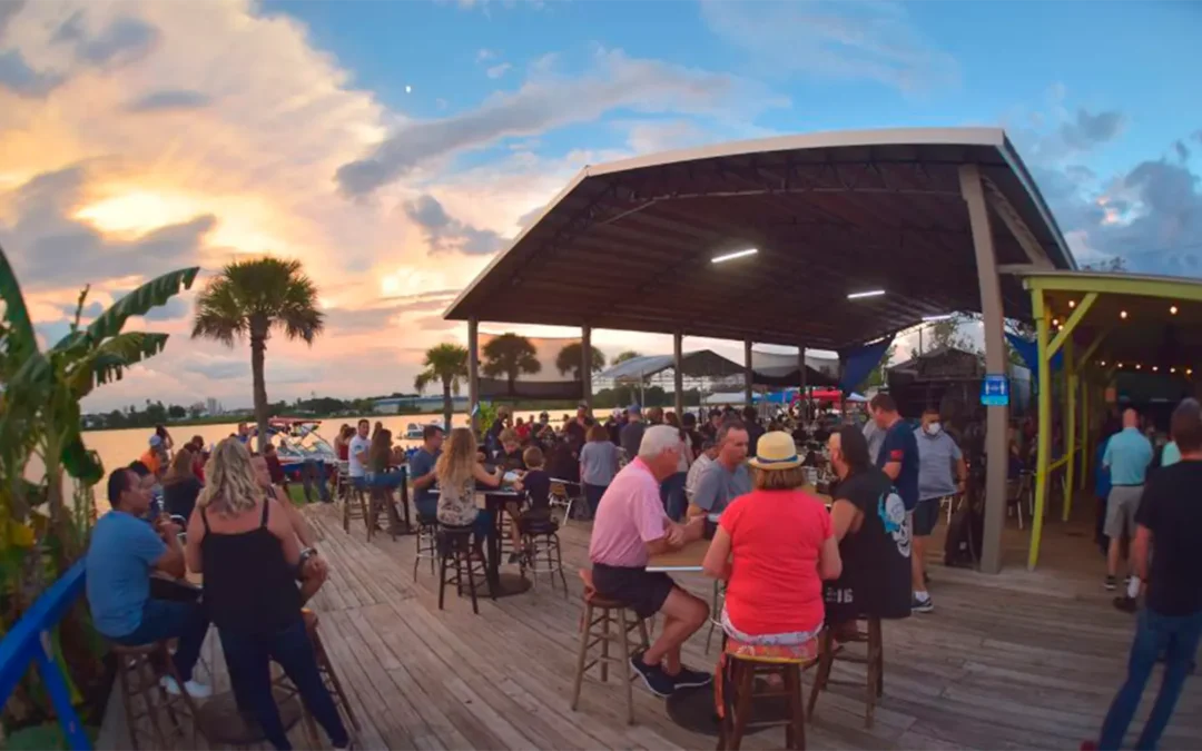 Entre lagos y sabores: descubra acogedores restaurantes en Central Florida