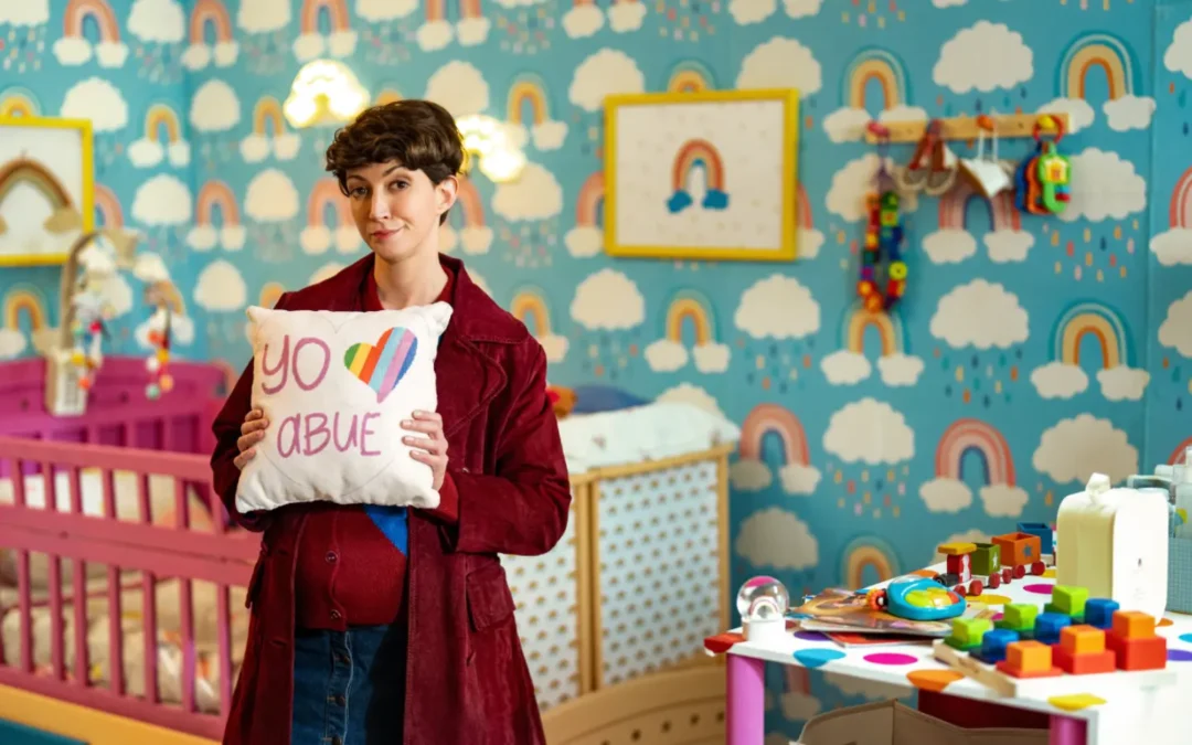 La nueva serie @New Mamita ya se encuentra disponible en Disney+ 