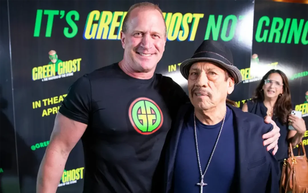 Charlie Clark, el gringo que trae Machete a la Comic Con, en la comedia “Green Ghost”