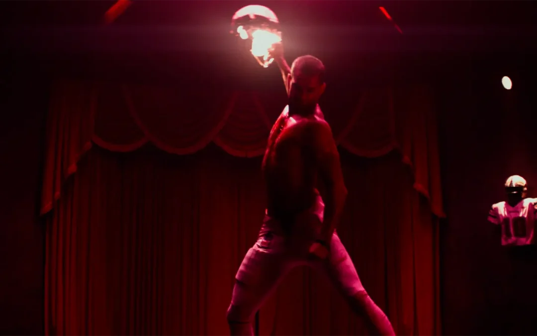 El terror del éxito: HIM: El Elegido llega a los cines este 18 de septiembre