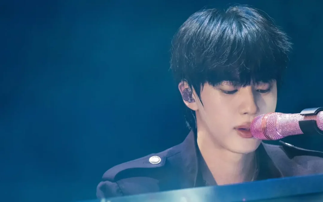 Jin de BTS da comienzo a su gira mundial con dos impactantes shows en Seúl