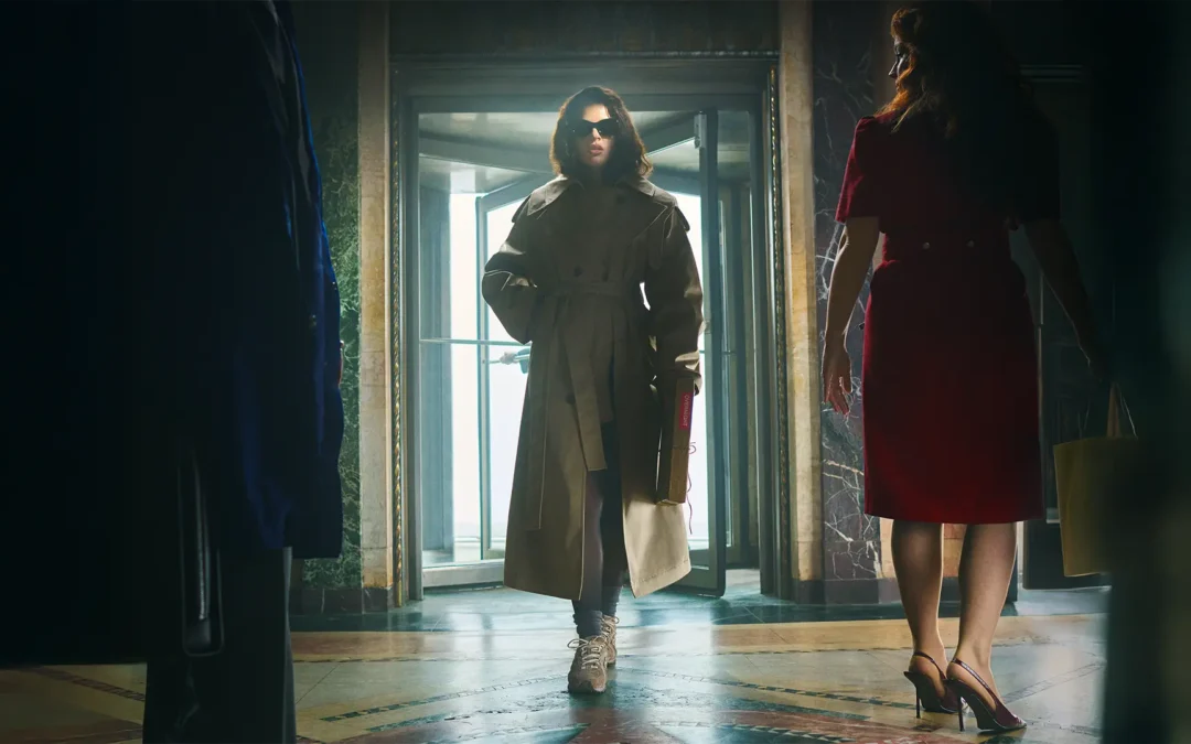 Rosalía se convierte en embajadora global de New Balance con una colaboración marcada por la alta moda, el arte y la cultura