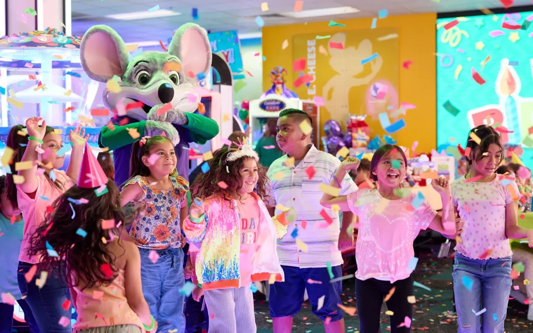 Chuck E. Cheese celebra el Día del Niño con una experiencia inolvidable