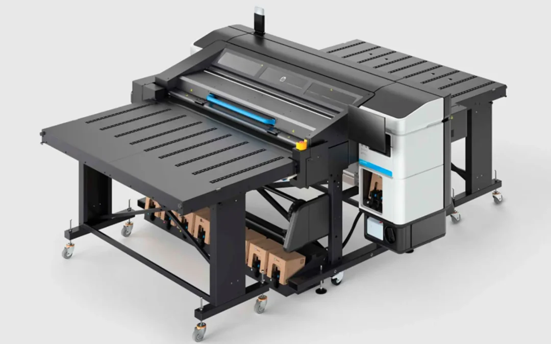 HP impulsa el futuro de impresión con la instalación número 100 de Latex R530