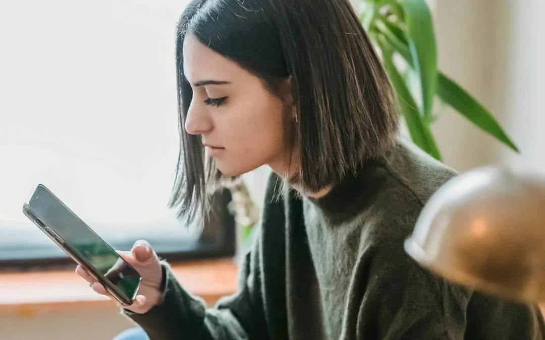 El aumento de fraudes provocó una reacción de WhatsApp, que eliminó casi 7 millones de cuentas