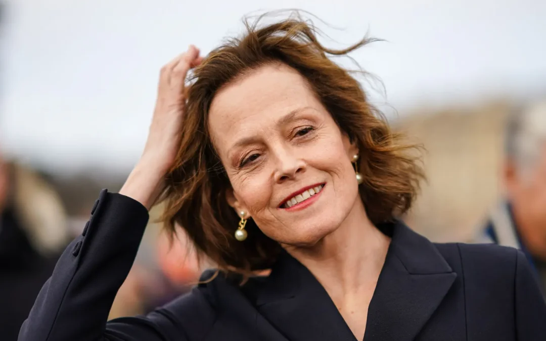 Sigourney Weaver avala Alien: Earth: “No puedo creer que sea televisión”