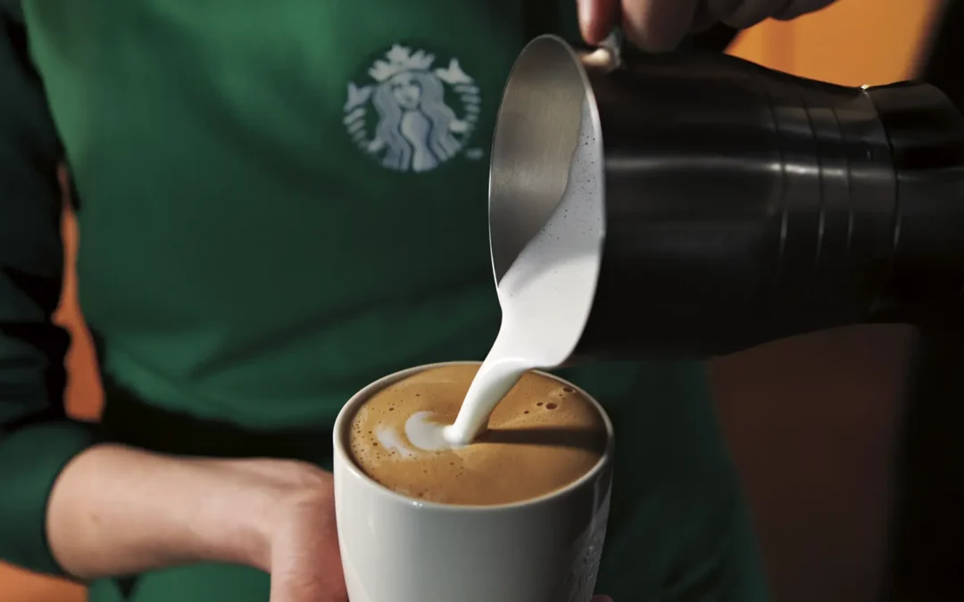 Starbucks Chile celebra el Día Internacional del Café 2025 con exclusivos vasos y bebida de regalo