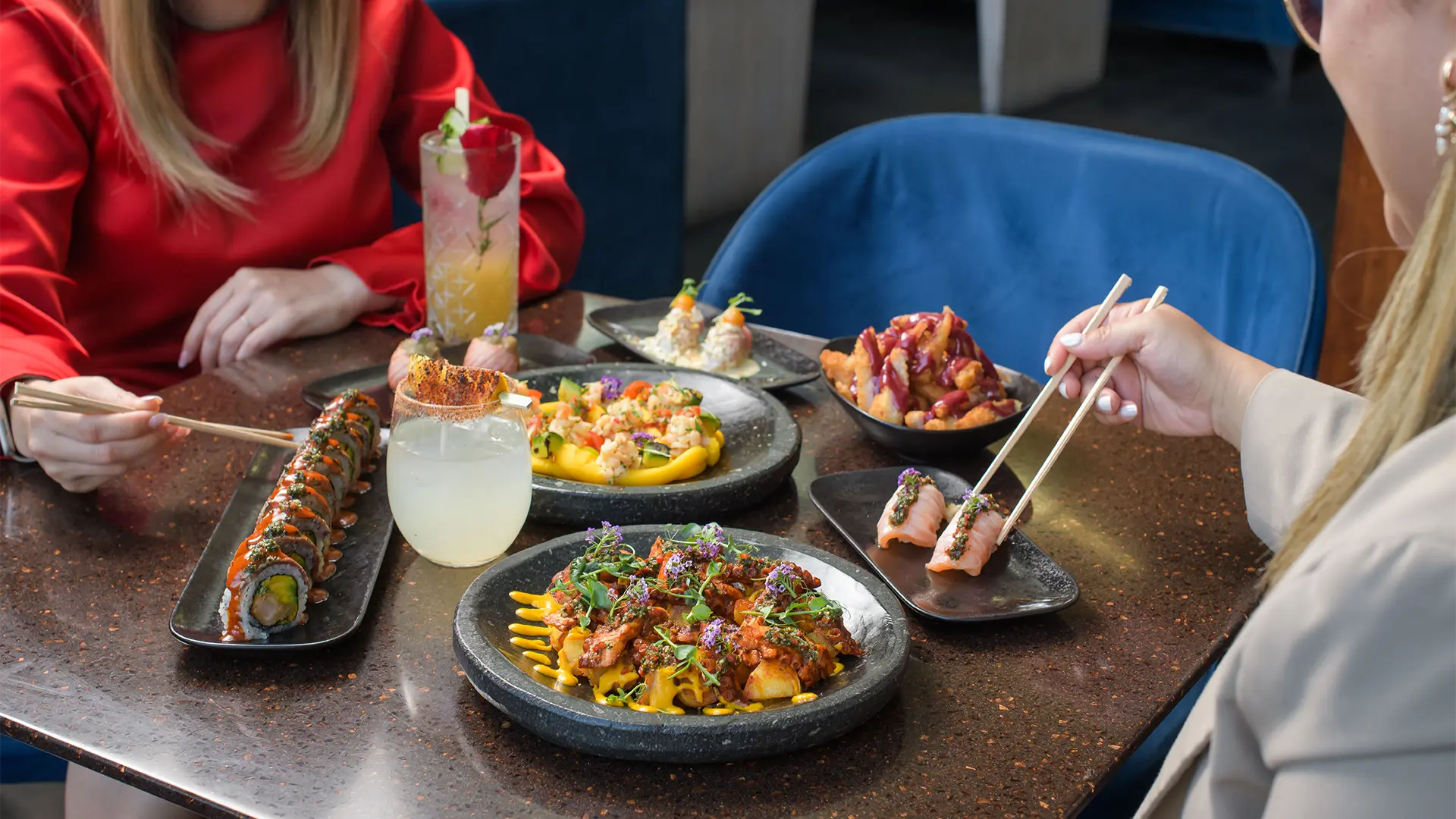 After office: Akún invita a redescubrir el mar chileno desde la cocina Nikkei